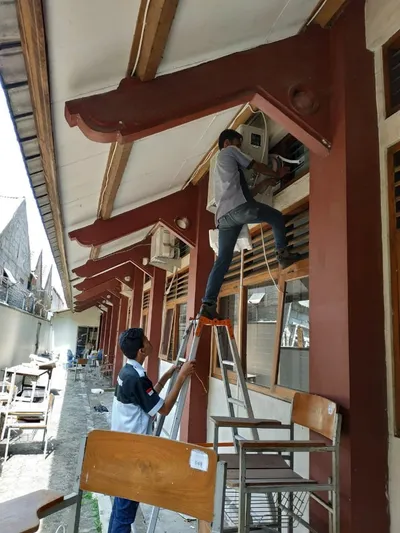 Service AC Cibubur 4